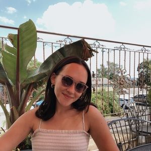 Meet your Posher, Amanda